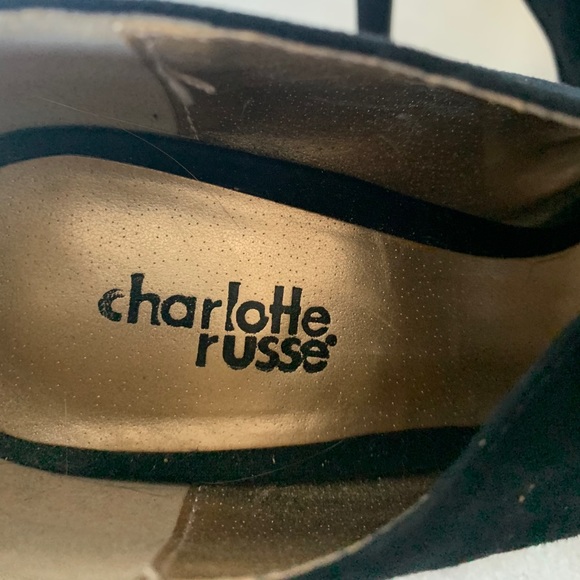 Amazing 4” heels with ruffle top - Picture 6 of 8